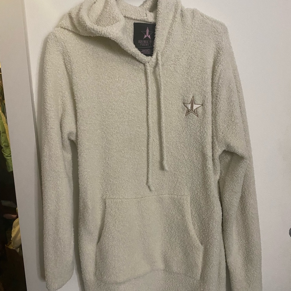 Jeffree star teddy sweater